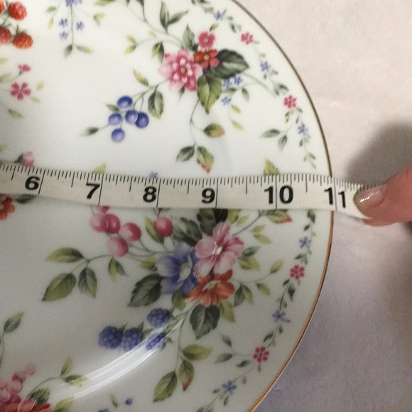 Andrea by Sadek porcelain floral cake plate trimmed in gold w/matching server - Picture 6 of 7